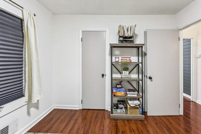 5430 Carol SW Circle, Mableton, GA 30126