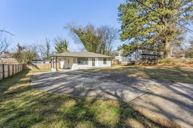 5430 Carol SW Circle, Mableton, GA 30126