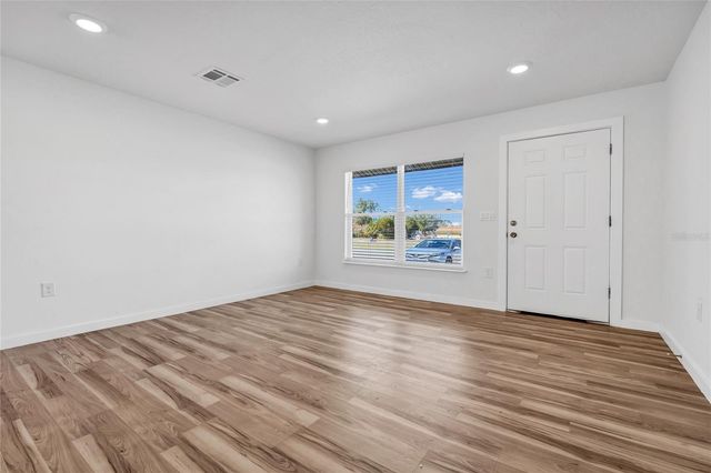 701 CLAUDE HOLMES SR AVENUE, Haines City, FL 33844