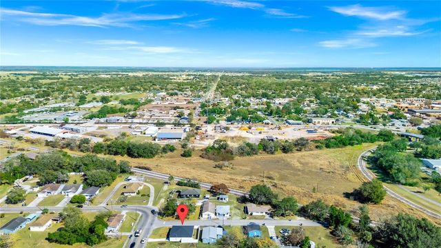 701 CLAUDE HOLMES SR AVENUE, Haines City, FL 33844