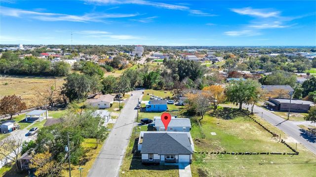 701 CLAUDE HOLMES SR AVENUE, Haines City, FL 33844