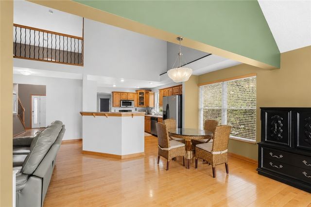 478 Spruce Ln, Houston, PA 15342