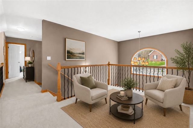 478 Spruce Ln, Houston, PA 15342