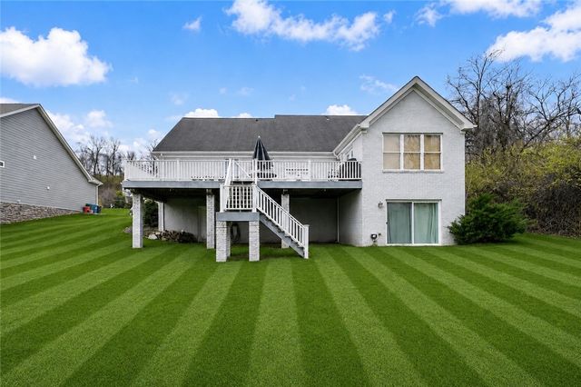 478 Spruce Ln, Houston, PA 15342