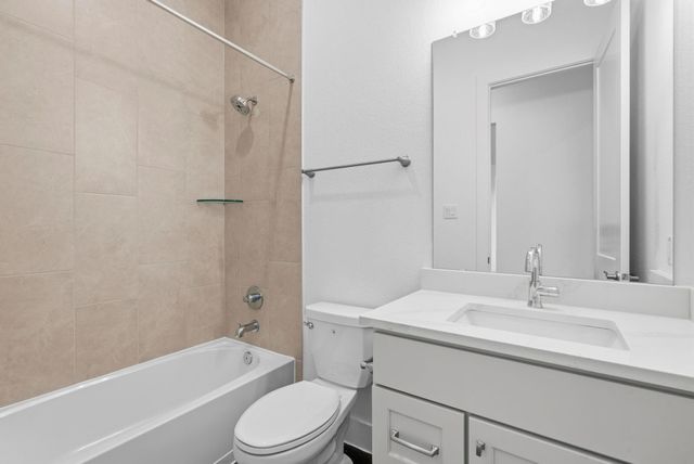 6211 Empire Drive, Manvel, TX 77578