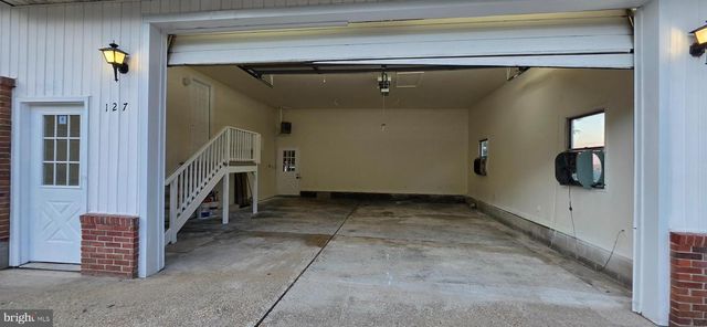 127 SHELLY RD, Glen Burnie, MD 21061