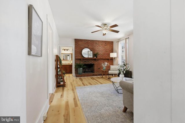 222 MOUNT JOY ST, Mount Joy, PA 17552