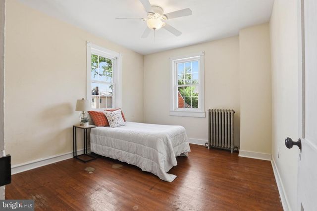 222 MOUNT JOY ST, Mount Joy, PA 17552