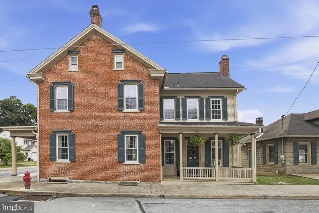 222 MOUNT JOY ST, Mount Joy, PA 17552