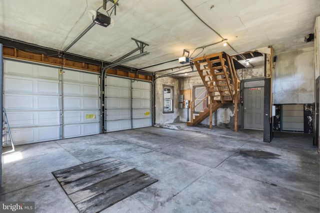 222 MOUNT JOY ST, Mount Joy, PA 17552