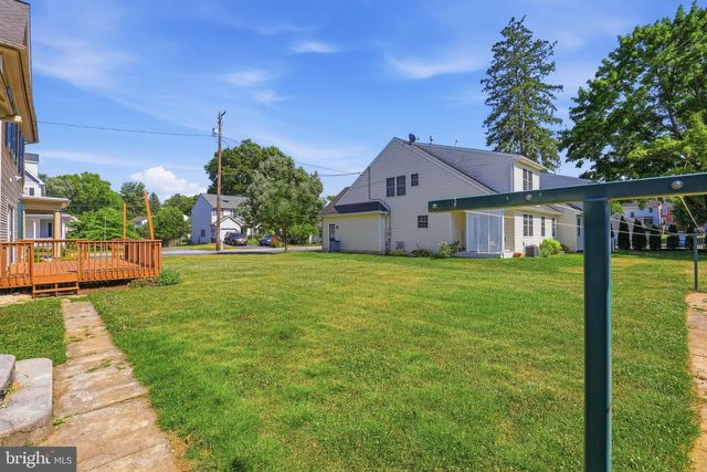 222 MOUNT JOY ST, Mount Joy, PA 17552