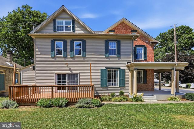 222 MOUNT JOY ST, Mount Joy, PA 17552