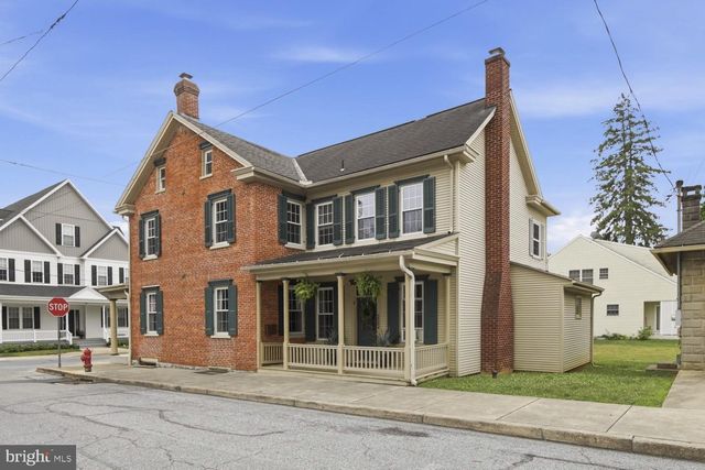 222 MOUNT JOY ST, Mount Joy, PA 17552