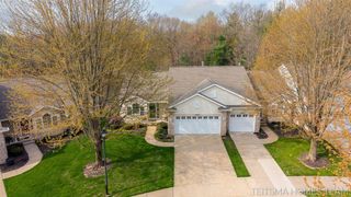 15443 Winchester Circle, Grand Haven, MI 49417