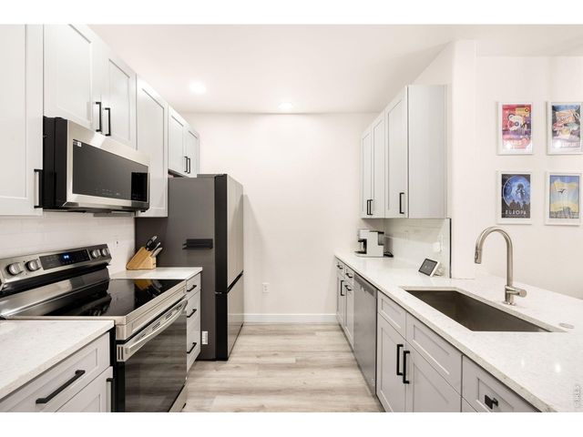 4025 S Dillon Way 101, Aurora, CO 80014