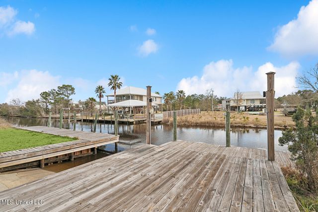 4030 Mindanao, Bay Saint Louis, MS 39520