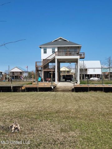 4030 Mindanao, Bay Saint Louis, MS 39520