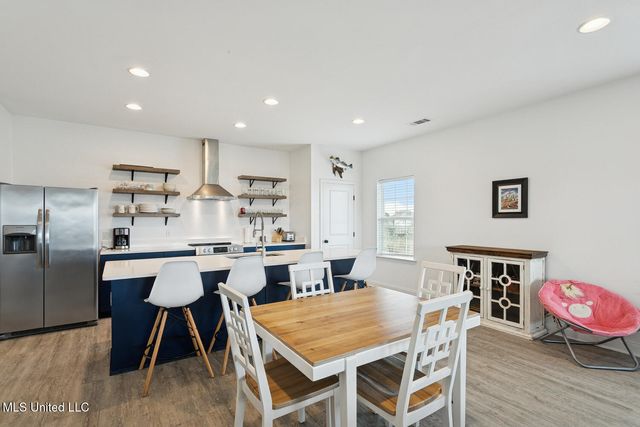 4030 Mindanao, Bay Saint Louis, MS 39520