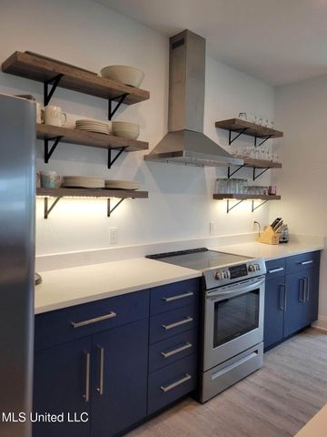 4030 Mindanao, Bay Saint Louis, MS 39520