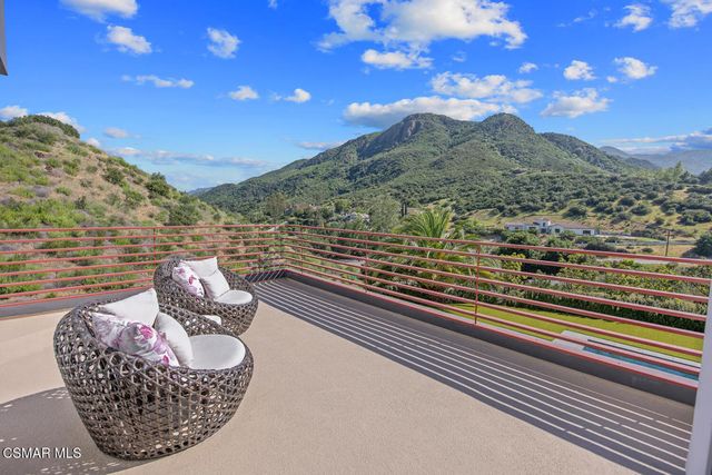 2386 Sierra Creek Road, Agoura Hills, CA 91301