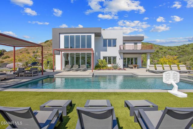 2386 Sierra Creek Road, Agoura Hills, CA 91301