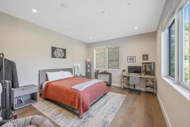 2386 Sierra Creek Road, Agoura Hills, CA 91301