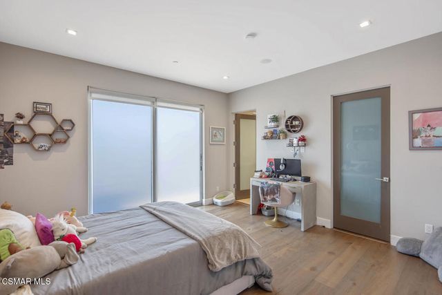 2386 Sierra Creek Road, Agoura Hills, CA 91301