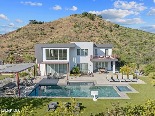 2386 Sierra Creek Road, Agoura Hills, CA 91301