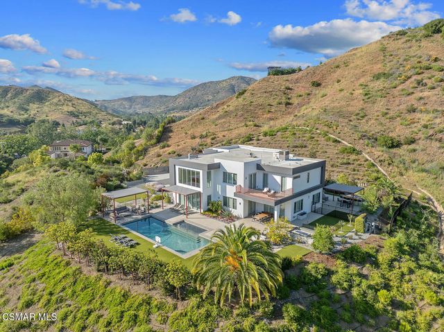 2386 Sierra Creek Road, Agoura Hills, CA 91301