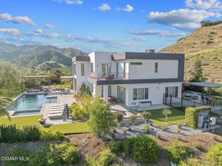 2386 Sierra Creek Road, Agoura Hills, CA 91301