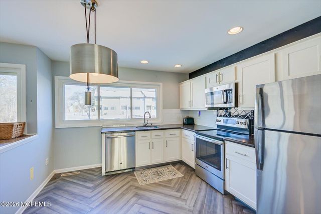 138 Harrison Place, East Windsor, NJ 08520