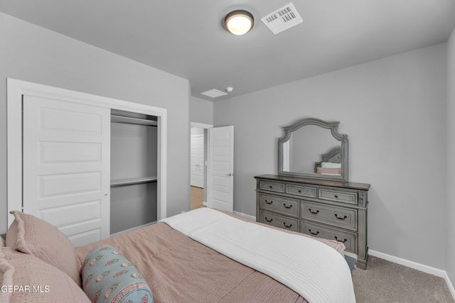 6051 ZINC HILL Street, Santa Teresa, NM 88008