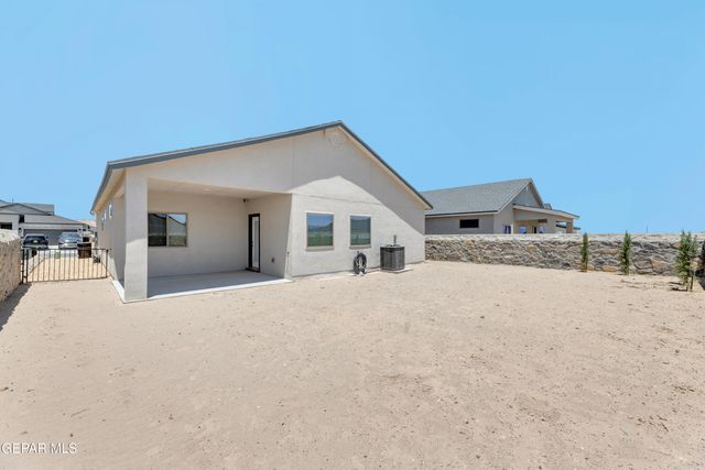 6051 ZINC HILL Street, Santa Teresa, NM 88008