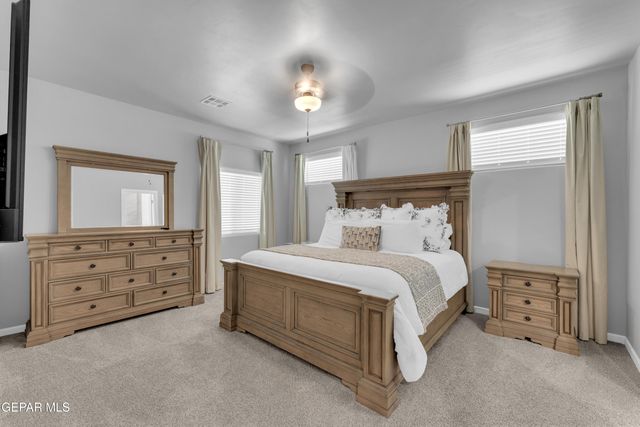 6051 ZINC HILL Street, Santa Teresa, NM 88008