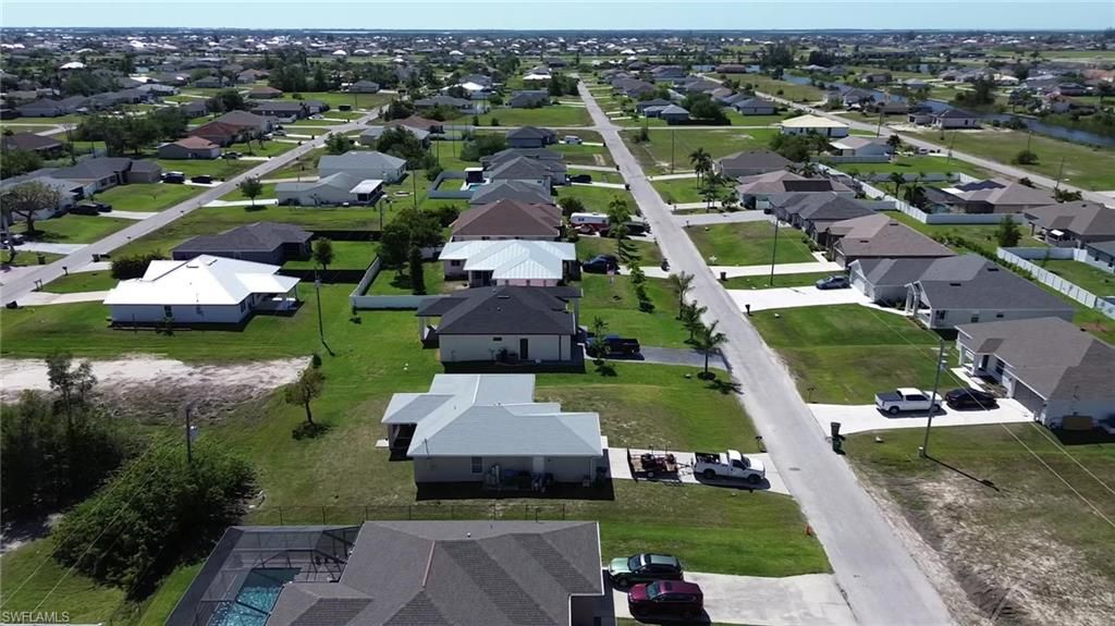 2713 5th TER, CAPE CORAL, FL 33993 — exterior