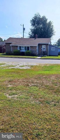 328 POLK AVE, Carneys Point, NJ 08069