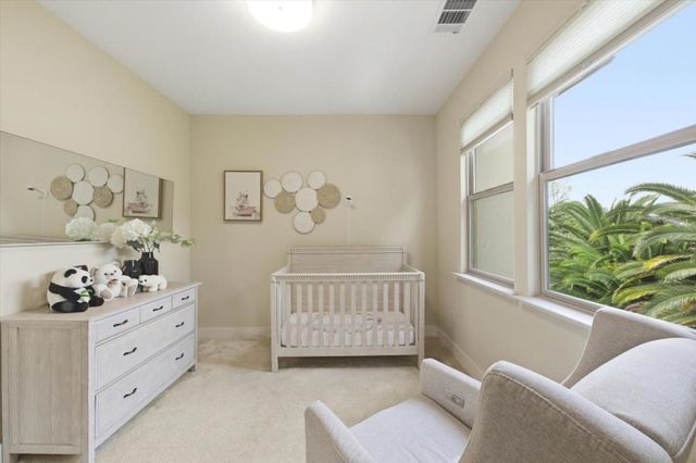 302 Cherokee Loop, Mountain View, CA 94043