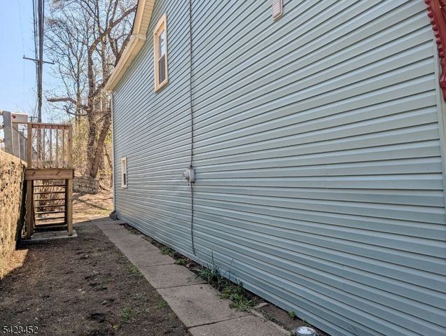840 S Main St, Phillipsburg Town, NJ 08865