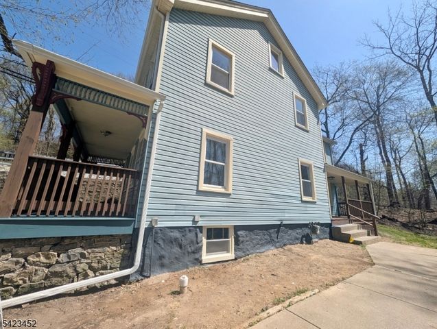 840 S Main St, Phillipsburg Town, NJ 08865