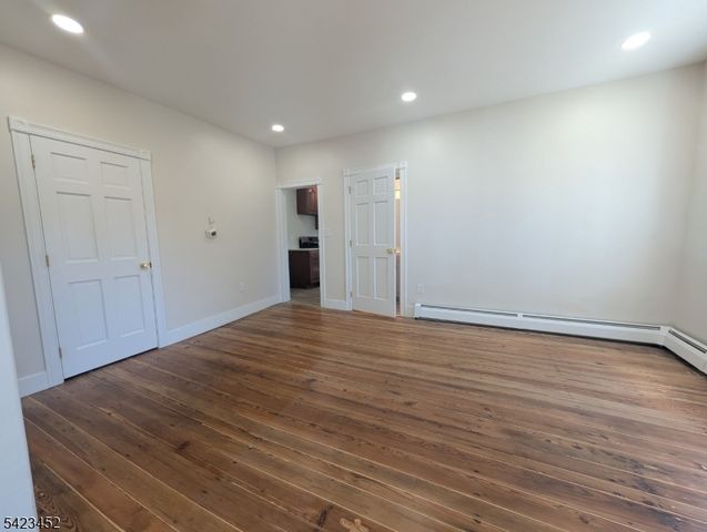 840 S Main St, Phillipsburg Town, NJ 08865