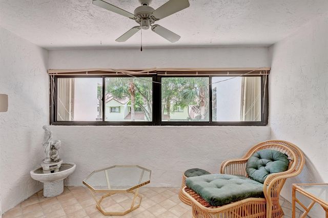 205 SEA OATS Drive E, Juno Beach, FL 33408
