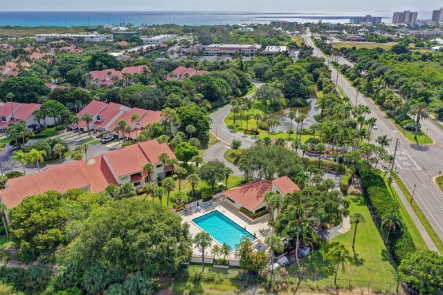 205 SEA OATS Drive E, Juno Beach, FL 33408