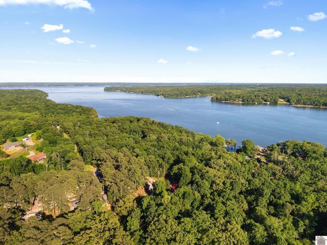 124 Sage Lane, Benton, KY 42025