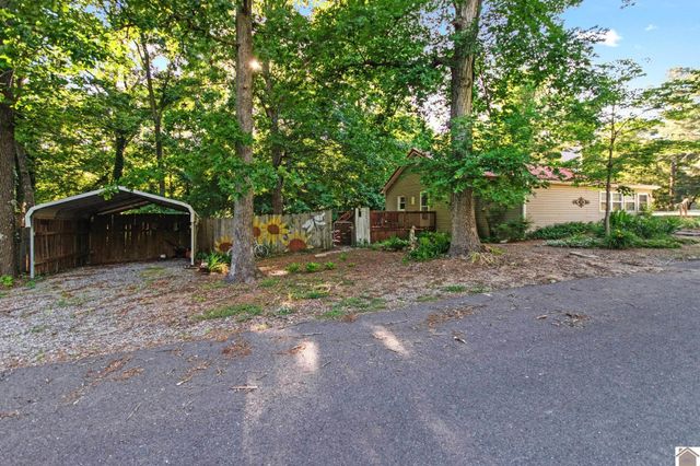 124 Sage Lane, Benton, KY 42025