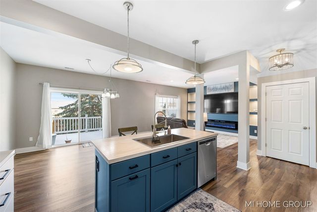 11887 Quincy Meadow Drive, Holland, MI 49424