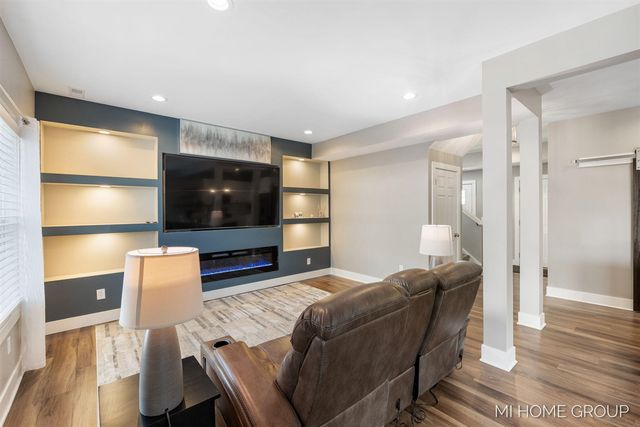 11887 Quincy Meadow Drive, Holland, MI 49424