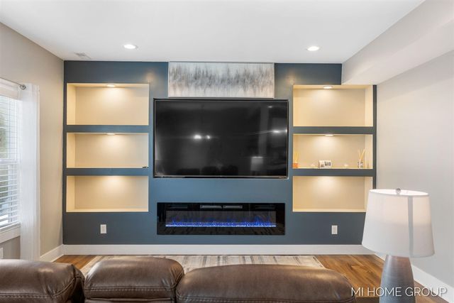 11887 Quincy Meadow Drive, Holland, MI 49424