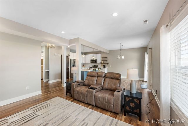 11887 Quincy Meadow Drive, Holland, MI 49424