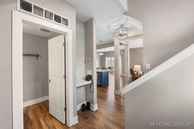 11887 Quincy Meadow Drive, Holland, MI 49424