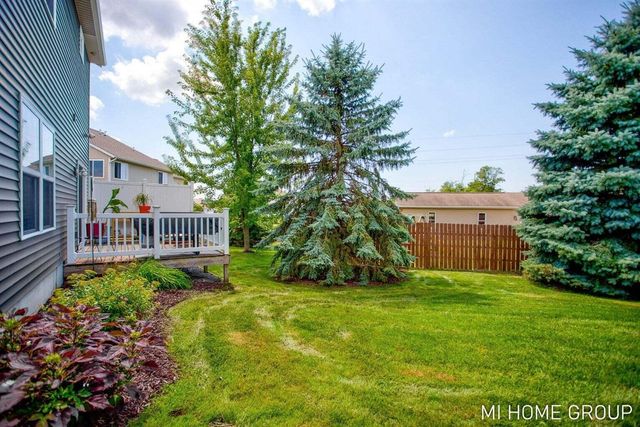 11887 Quincy Meadow Drive, Holland, MI 49424